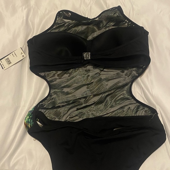 Brand NWT Kenneth Cole one piece - Picture 4 of 6